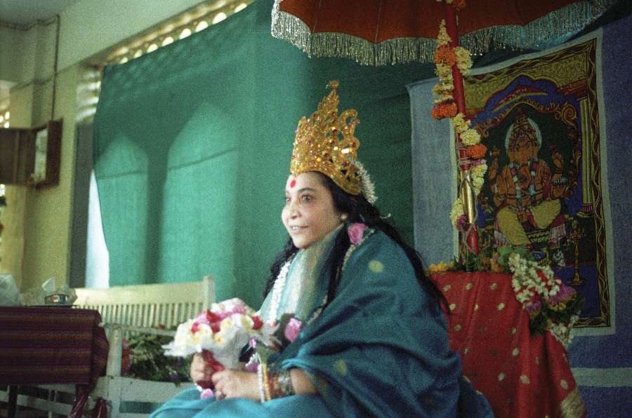 Guru Puja, 6 July 1987, Shudy Camps UK (Herbert Reininger photo)